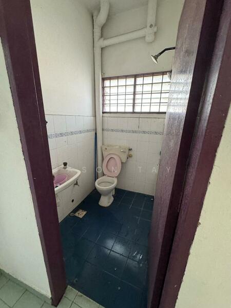 2-storey Terraced House for Sale in Taman Jati (Batu Berendam) - Jason Tay - Bathroom - PropertyGuru.com.my