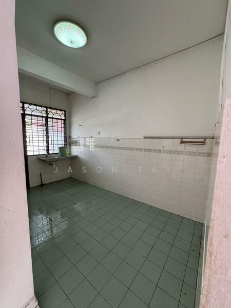 2-storey Terraced House for Sale in Taman Jati (Batu Berendam) - Jason Tay - Kitchen - PropertyGuru.com.my
