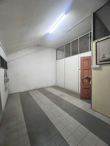 Shop for Sale in Kuching (Sarawak) - Sherene Kok - Interior - PropertyGuru.com.my