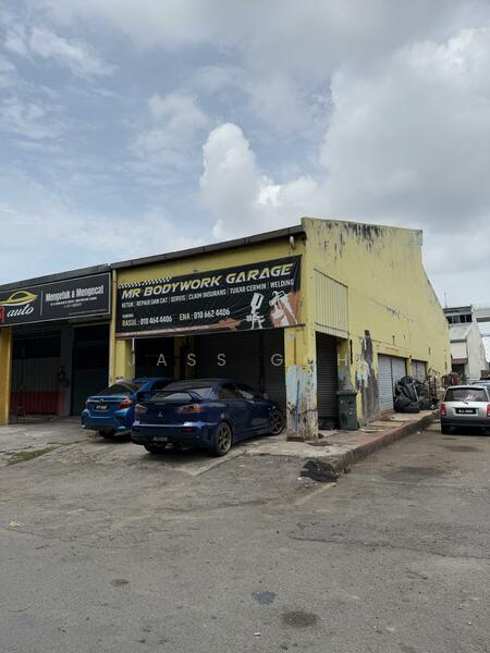 Factory for Sale in Shah Alam (Selangor) - Jass Goh - Exterior - PropertyGuru.com.my