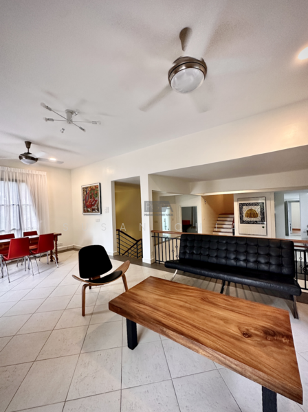 Ferringhi Villas untuk Untuk Dijual - RM 2,960,000, Mac 2026 - Living Room - PropertyGuru.com.my