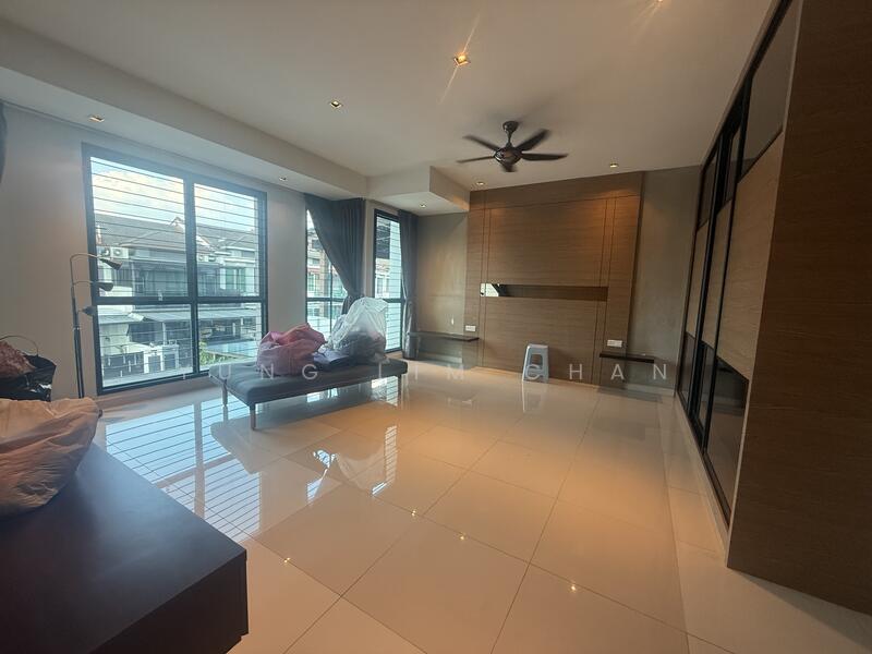 2-storey Terraced House for Sale in Cheras (Selangor) - Yung Lim Chan - Master Bedroom - PropertyGuru.com.my