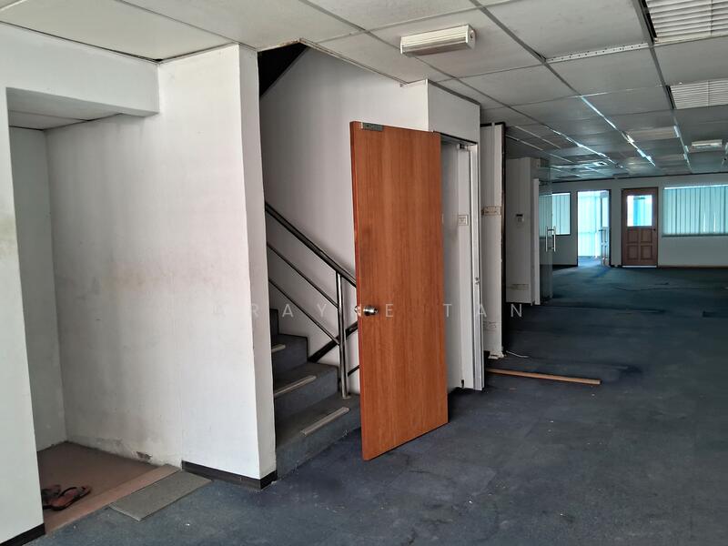 Shop / Office for Rent in Taman Inderawasih (Perai) - Larayne Tan - Interior - PropertyGuru.com.my