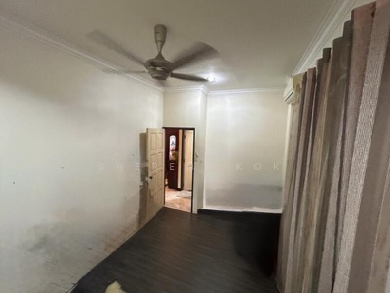 Rumah Banglo untuk Dijual di Taman BDC (Kuching) - Sherene Kok - Living Room - PropertyGuru.com.my
