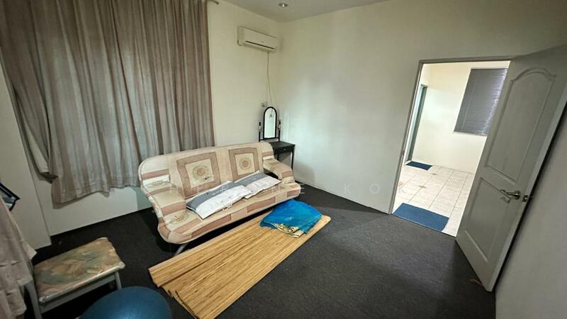 Semi D Factory with Bird House @ Demak Laut untuk Untuk Dijual - RM 900,000, Mac 2026 - Living Room - PropertyGuru.com.my