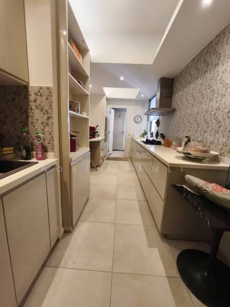 Condominium for Sale at 2 Hampshire - Norin Ramli - Kitchen - PropertyGuru.com.my