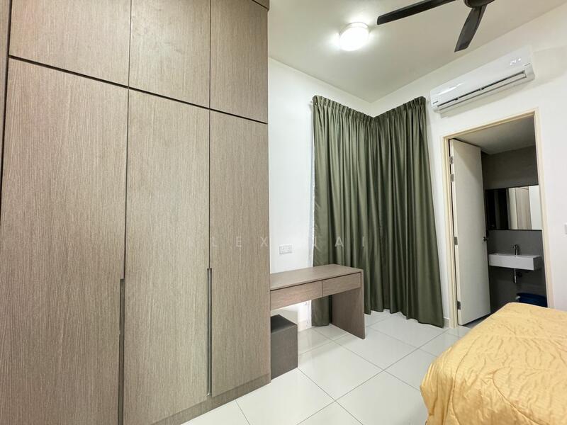 Ferringhi Residence 2 untuk Untuk Disewa - RM 2,700 /bulan, Mac 2026 - Bedroom - PropertyGuru.com.my