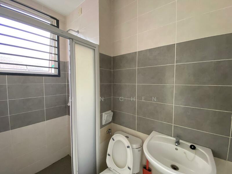 2-storey Terraced House for Rent in Goodview Heights (Kajang) - Mein Chen - Bathroom - PropertyGuru.com.my