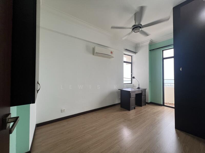 Condominium for Sale at Eden Seaview Condominium - Lewis Kam - Bedroom - PropertyGuru.com.my