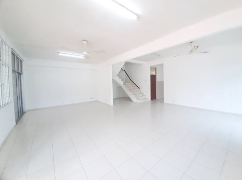 2-storey Terraced House for Sale in Batu Maung (Penang) - Gladys Kock - Living Room - PropertyGuru.com.my