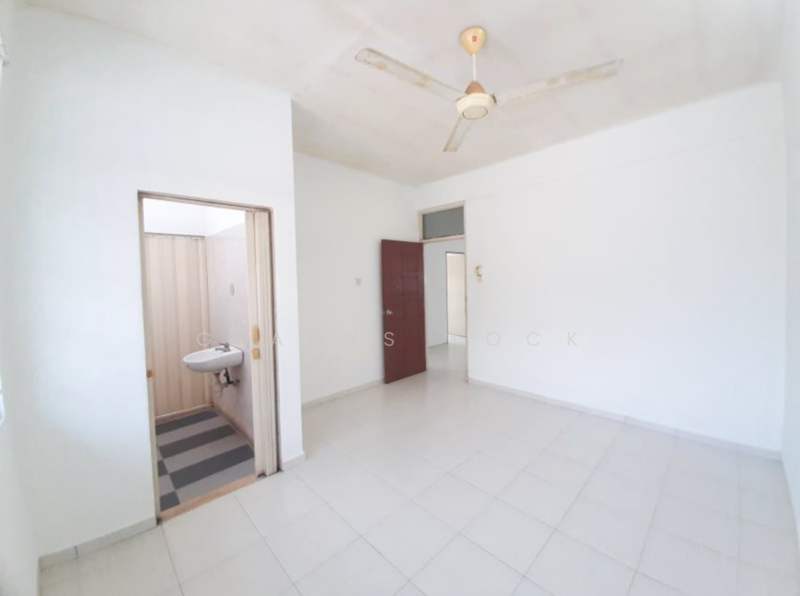 2-storey Terraced House for Sale in Batu Maung (Penang) - Gladys Kock - Bathroom - PropertyGuru.com.my