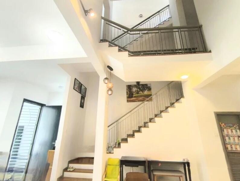 Stairs to 1st Flr(3 rooms) and 2nd floor