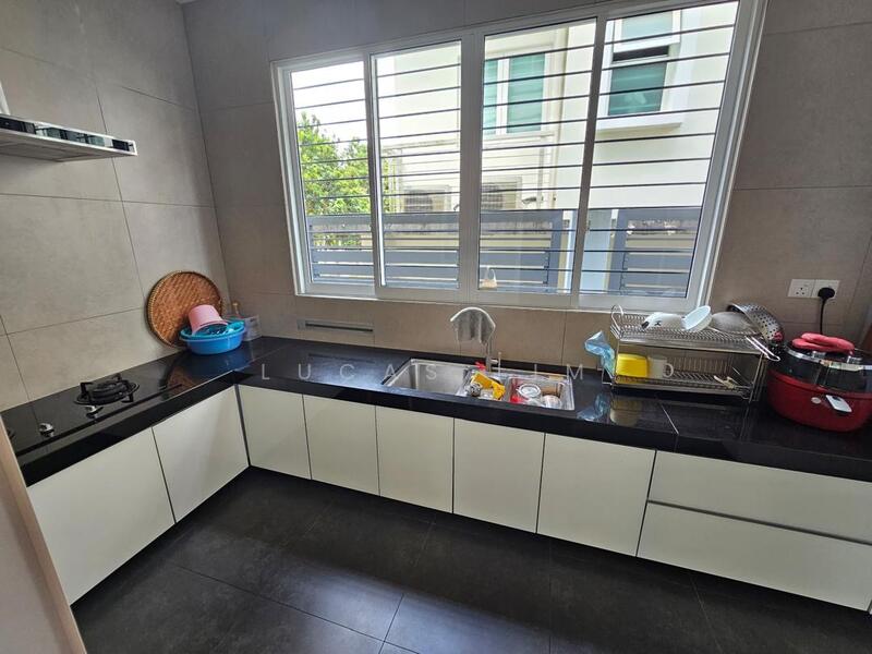 Semi-Detached House for Sale in Bandar Baru Selayang (Selayang) - Lucas Lim - Kitchen - PropertyGuru.com.my