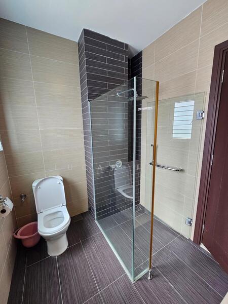Semi-Detached House for Sale in Bandar Baru Selayang (Selayang) - Lucas Lim - Bathroom - PropertyGuru.com.my