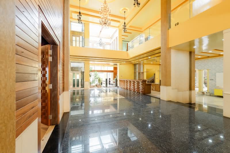 Rumah Banglo untuk Dijual di Country Heights (Kajang) - Mein Chen - Lobby - PropertyGuru.com.my