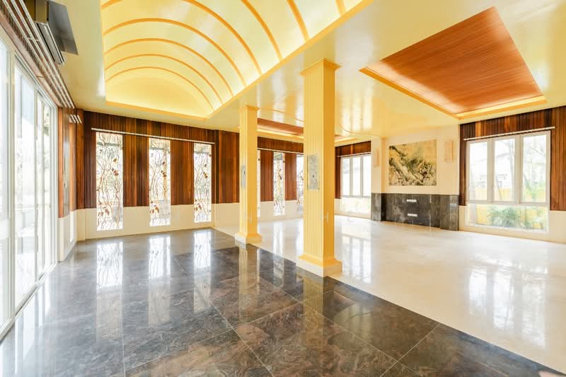 Rumah Banglo untuk Dijual di Country Heights (Kajang) - Mein Chen - Living Room - PropertyGuru.com.my