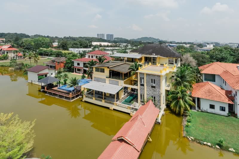 Rumah Banglo untuk Dijual di Country Heights (Kajang) - Mein Chen - Exterior - PropertyGuru.com.my