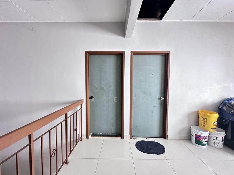 Taman Puchong Utama , PU 1 untuk Untuk Dijual - RM 780,000, Mac 2026 - Corridor - PropertyGuru.com.my