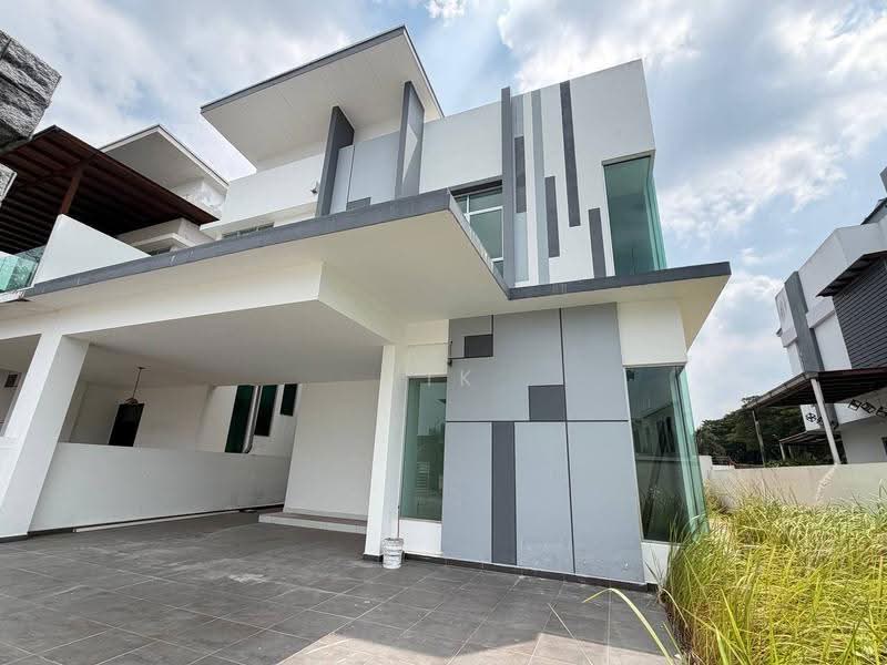 Rumah Berkembar untuk Dijual di Nusa Duta (Iskandar Puteri (Nusajaya)) - Yik - PropertyGuru.com.my