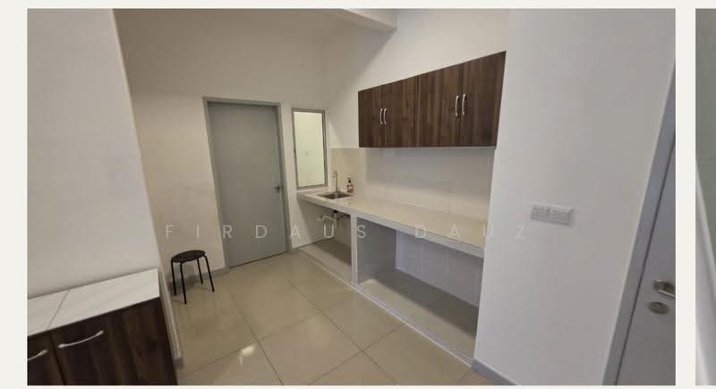 Service Residence for Sale at Savanna Executive Suite @ Southville City - Firdaus Dauz - Kitchen - PropertyGuru.com.my