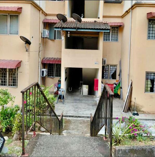 Untuk Dijual - Cempaka