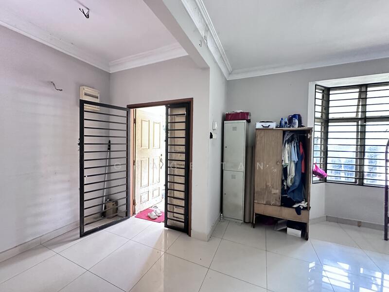 Taman Puchong Utama, Puchong Utama, PU1 untuk Untuk Dijual - RM 750,000, Mac 2026 - Entrance - PropertyGuru.com.my