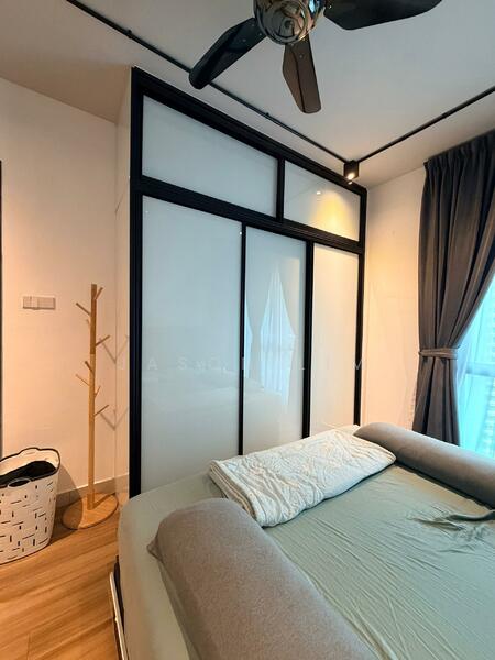 Kediaman Servis untuk Dijual di KL Traders Square - Jason Lim - Bedroom - PropertyGuru.com.my