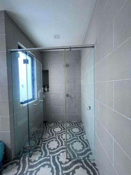 Rumah Teres 3 Tingkat untuk Dijual di 16 Sierra (Puchong) - Marcus Han - Bathroom - PropertyGuru.com.my