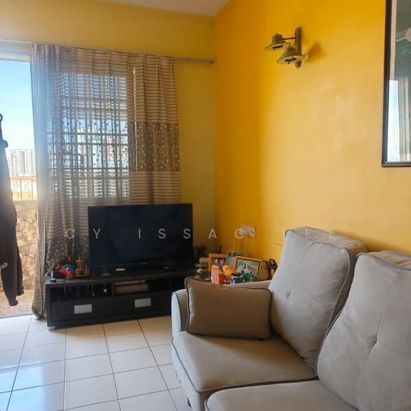 Apartment for Sale at Mutiara Heights - Cy Issac Lee - Living Room - PropertyGuru.com.my