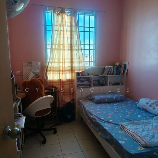 Apartment for Sale at Mutiara Heights - Cy Issac Lee - Bedroom - PropertyGuru.com.my
