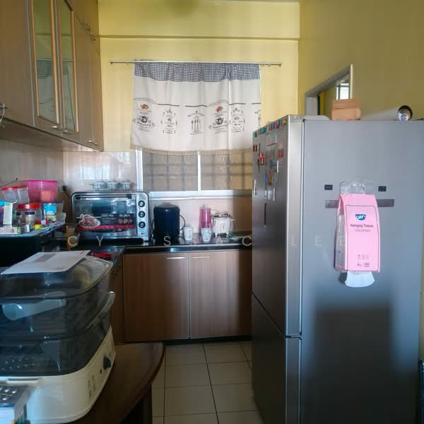 Apartment for Sale at Mutiara Heights - Cy Issac Lee - Kitchen - PropertyGuru.com.my