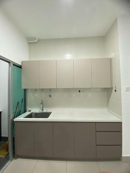 Razak City Residences (RC Residences) untuk Untuk Disewa - RM 1,600 /bulan, Feb 2026 - Kitchen - PropertyGuru.com.my