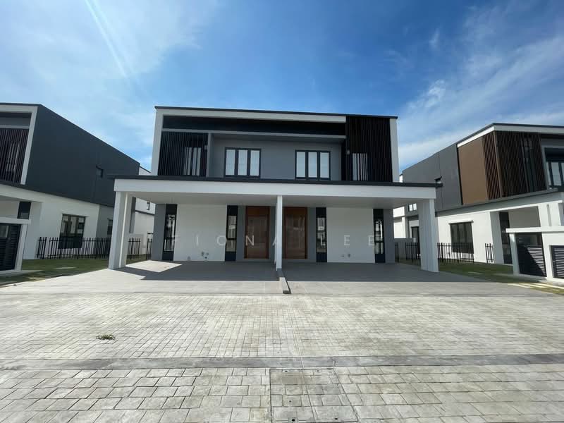 Rumah Berkembar untuk Dijual di Telok Panglima Garang (Selangor) - Fiona Lee - Exterior - PropertyGuru.com.my