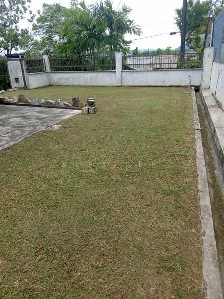 Semi-Detached House for Sale in Taman Sri Hijau (Rawang) - Alex Lee - Garden - PropertyGuru.com.my