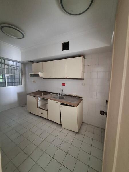 Apartment for Sale at Desa Mar Vista - Loh CL - Kitchen - PropertyGuru.com.my