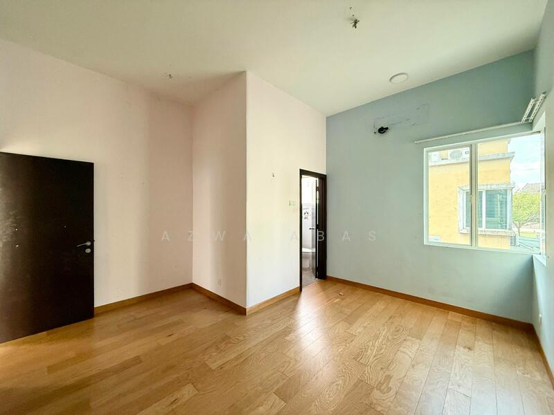 Bunglow villa Kota Kemuning untuk Untuk Dijual - RM 1,500,000, Apr 2026 - Bedroom - PropertyGuru.com.my