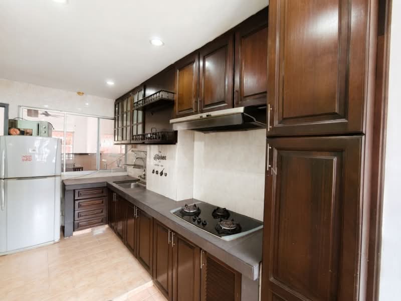 Rumah Teres 2 Tingkat untuk Dijual di Taman Tasik Prima (Puchong) - Esther Tan - Kitchen - PropertyGuru.com.my