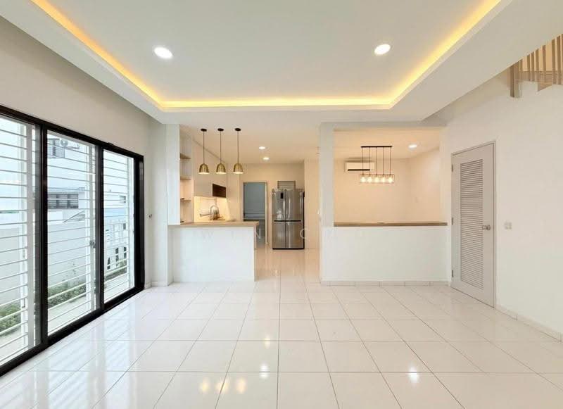 2-storey Terraced House for Sale in Seksyen U13 (Setia Alam) - Elwin Chok - Kitchen - PropertyGuru.com.my