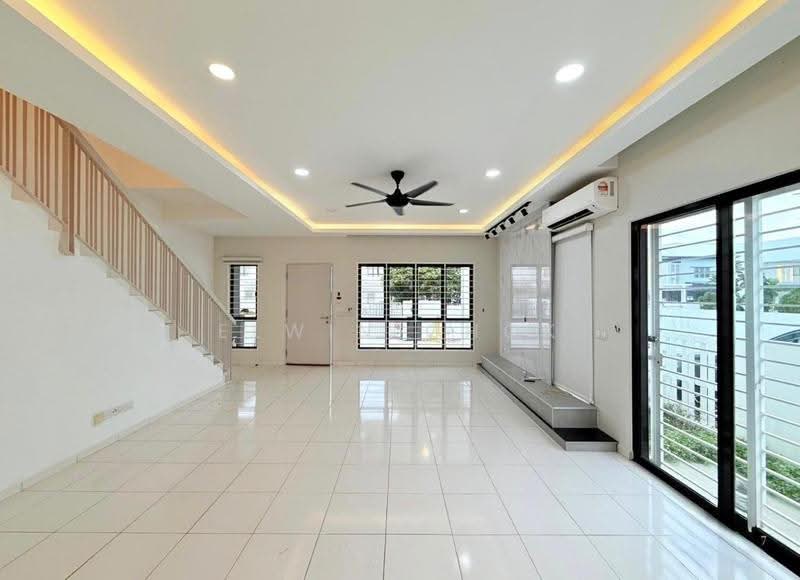 2-storey Terraced House for Sale in Seksyen U13 (Setia Alam) - Elwin Chok - Living Room - PropertyGuru.com.my