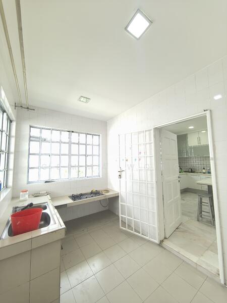 Untuk Disewa - Taman Abad