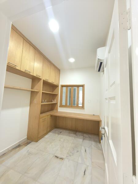 Untuk Disewa - Taman Abad