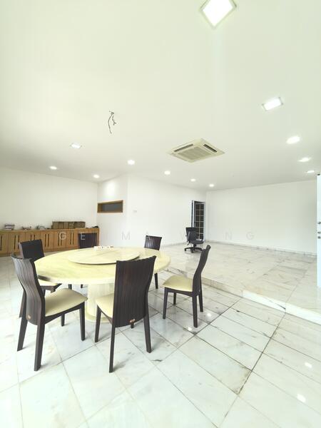 Untuk Disewa - Taman Abad