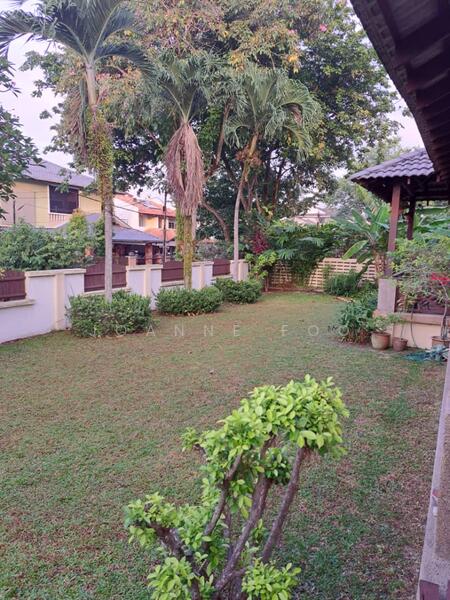 Joanne Foo Property 0163108697