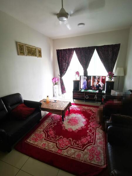 For Sale - Seasons Amara Larkin