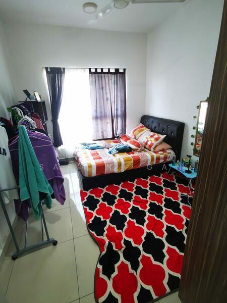 For Sale - Seasons Amara Larkin