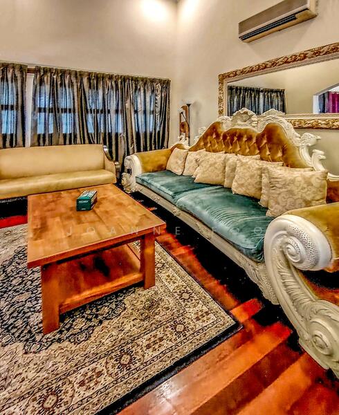 Joanne Foo Property 0163108697