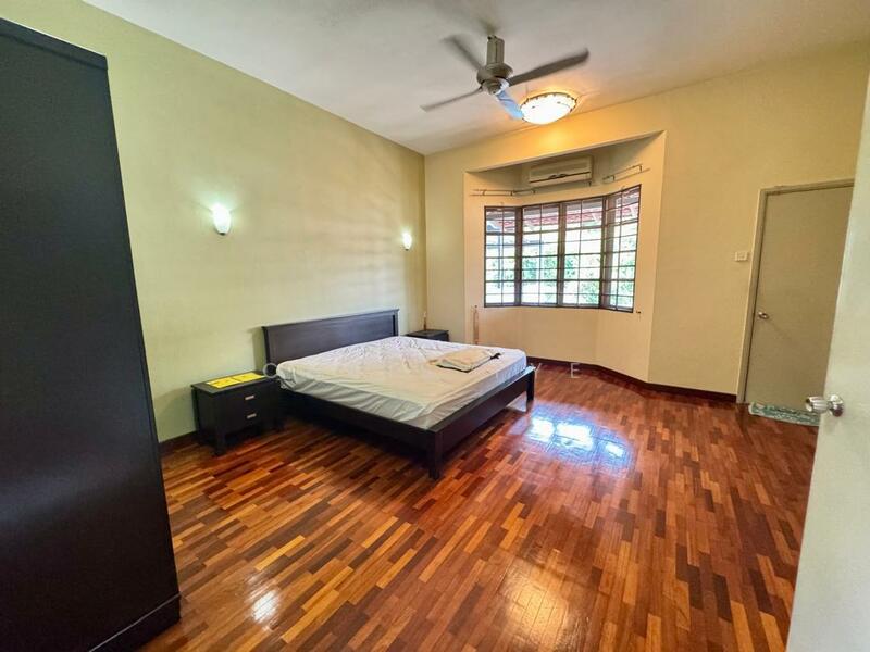 For Sale - Desa Aman Puri @ 2.5 Storey Terraced House