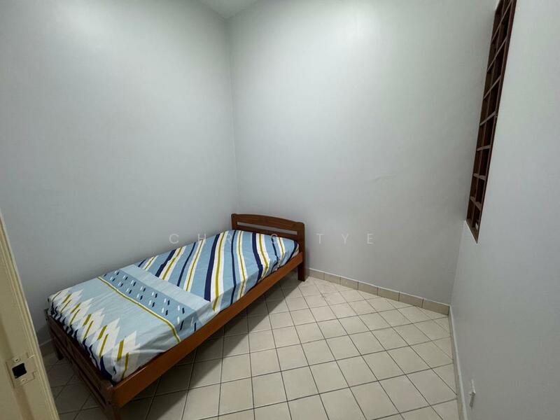 For Sale - Desa Aman Puri @ 2.5 Storey Terraced House