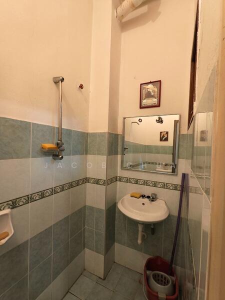 Terraced House for Sale in Skudai (Johor) - Jacob Chua - Bathroom - PropertyGuru.com.my