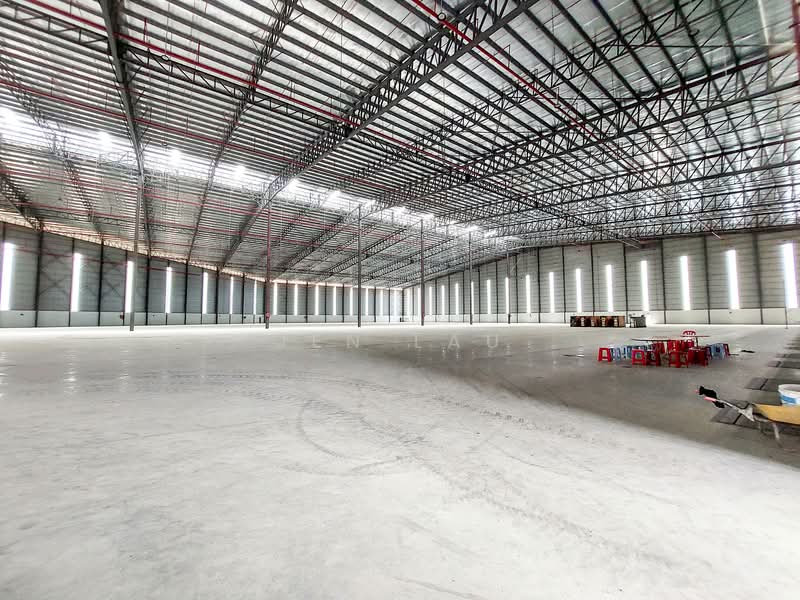 Warehouse for Rent in Alam Budiman (Shah Alam) - Jen Lau - Interior - PropertyGuru.com.my